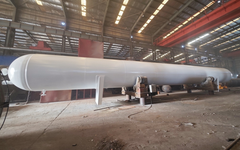 高純氫氣分配為什么最怕&ldquo;并發(fā)用氣&rdquo;？從短路流、死區(qū)體積到掉壓鏈條的工程閉環(huán)